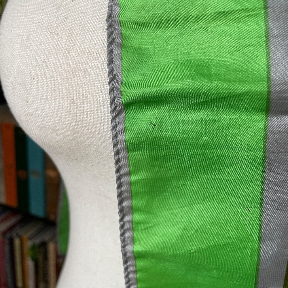 vintage scarf - Picture 4 of 4